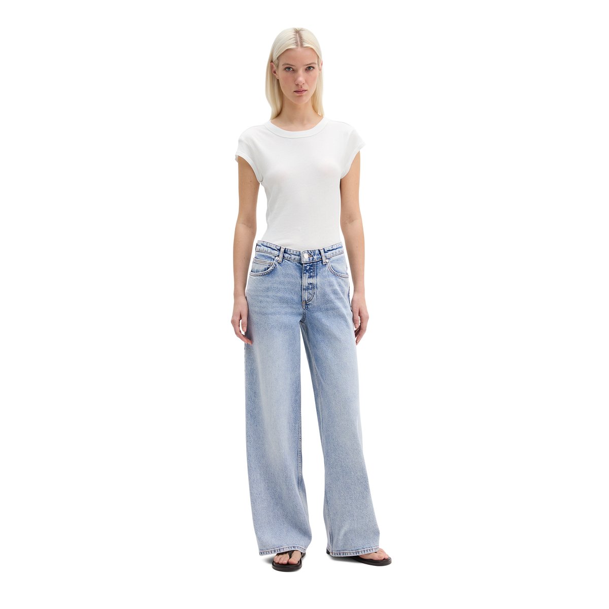 Jeans modèle Astrid large avec CIRCULOSE bleu clair, MARC O'POLO