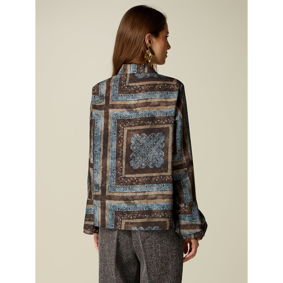 Chemise imprimée avec volants marron, OLTRE