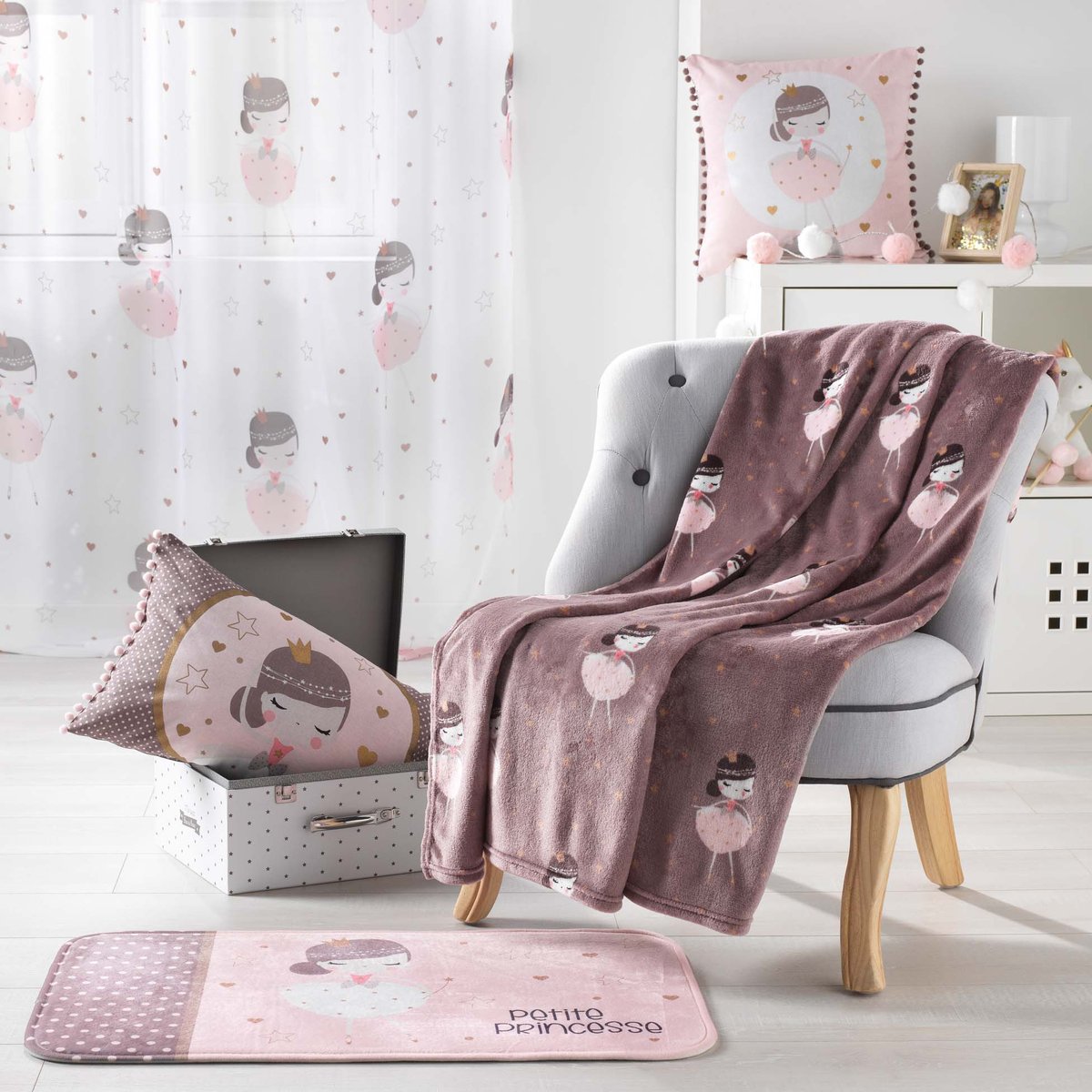 Tapis velours Petite princesse rose, EDEN