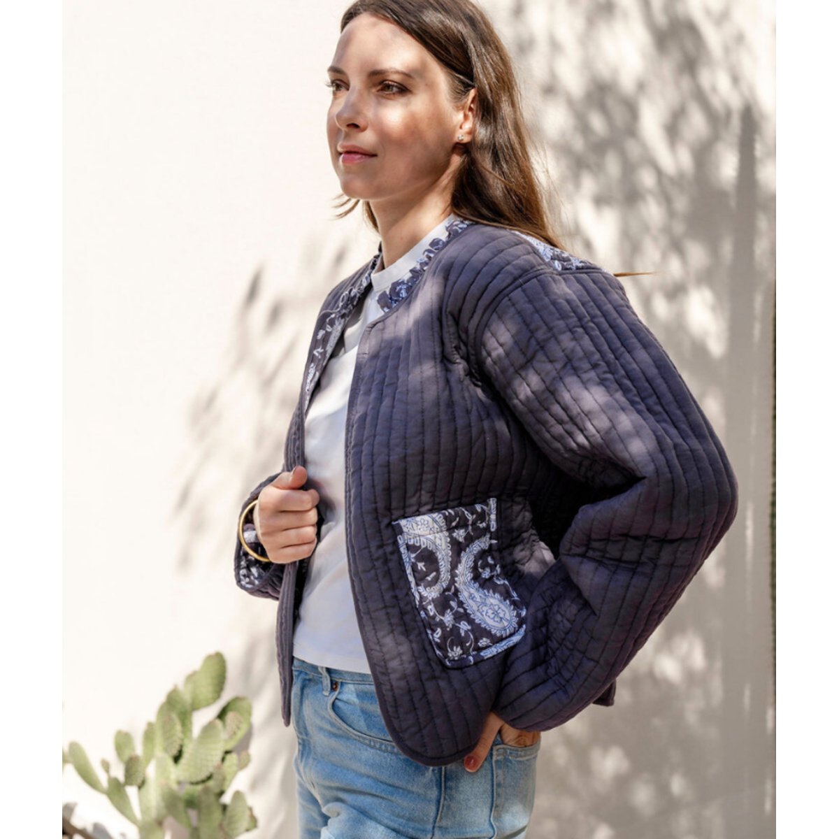 Veste matelassée imprimée MEERA bleu bleuet, BINDI ATELIER