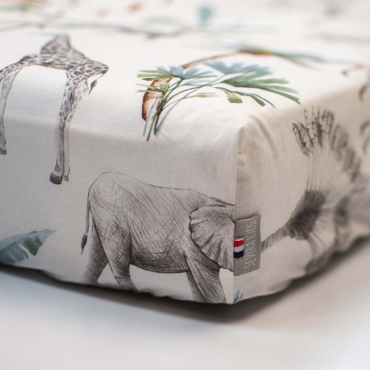 Drap housse couffin en satin de coton SAFARI safari, vert, gris, blanc, SEVIRA KIDS