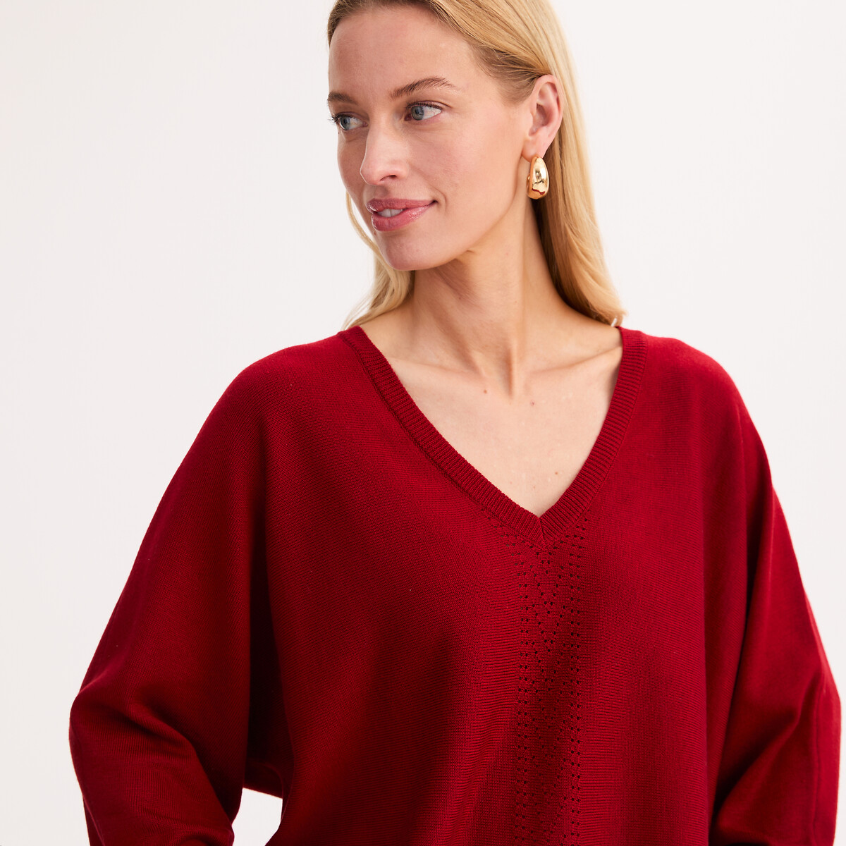 Wool Blend V-Neck Jumper in Fine Knit red, ANNE WEYBURN