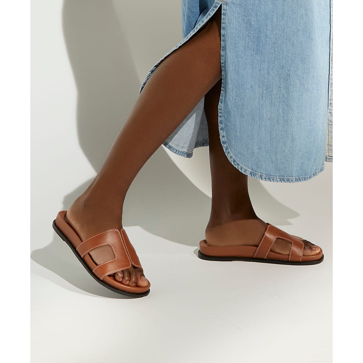 Sandales à semelle intérieure confortable avec surpiqûres - LOUPA tan-leather, DUNE LONDON