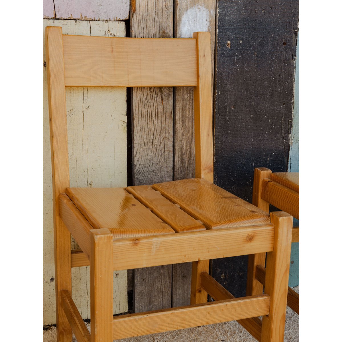 Lot de 4 chaises en bois Claude N°1389 - Bon état bois clair, DEBONGOUT