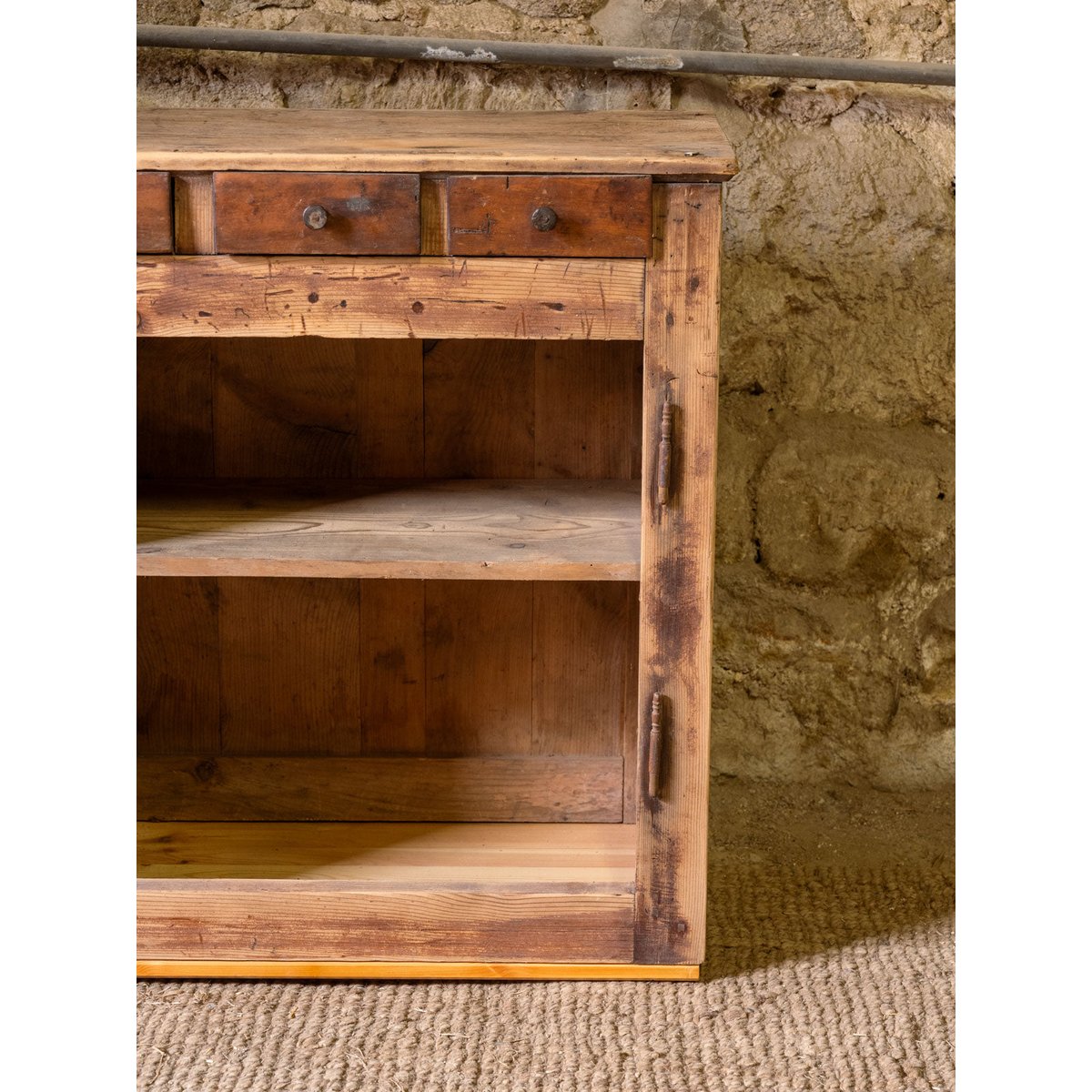 Petit buffet en bois Gilbert N°1861 - Bon état bois foncé, DEBONGOUT