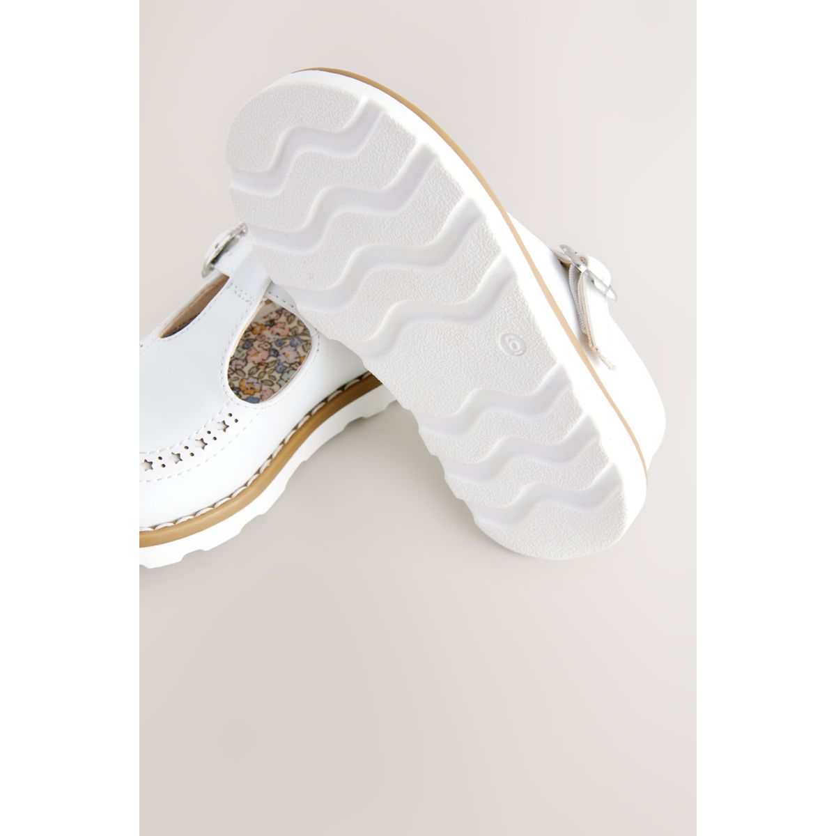 Chaussures t-bar blanc, NEXT