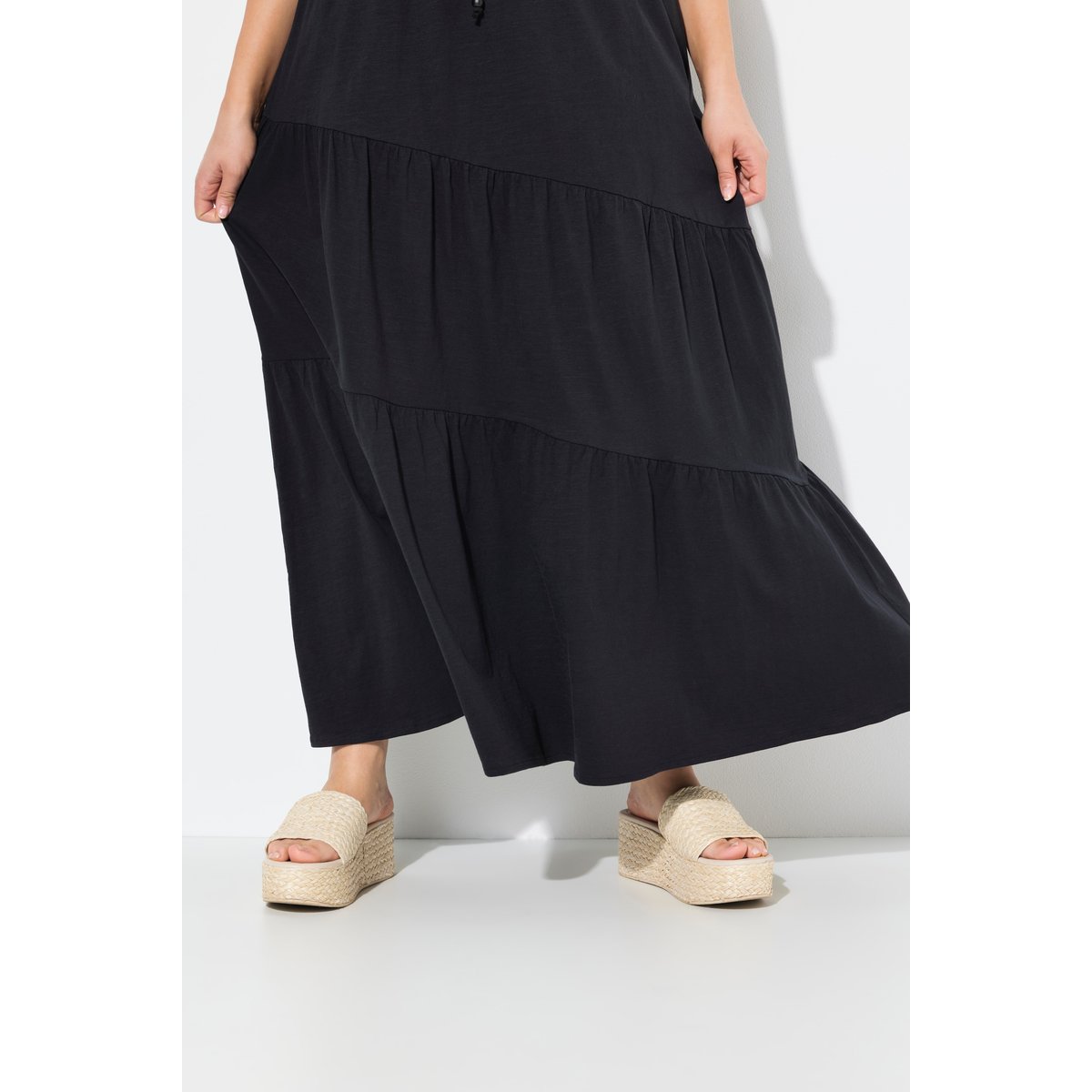Jupe maxi en jersey. Volants. Taille noir, ULLA POPKEN