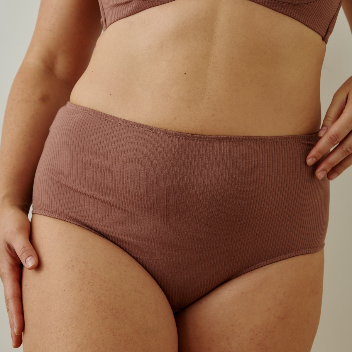 Culotte haute Colombe marron, VARIANCE
