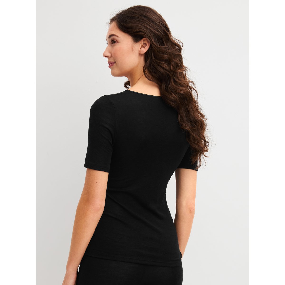 T-shirt manches courtes en laine et soie manches courtes Laine TRUE CONFIDENCE noir, CALIDA