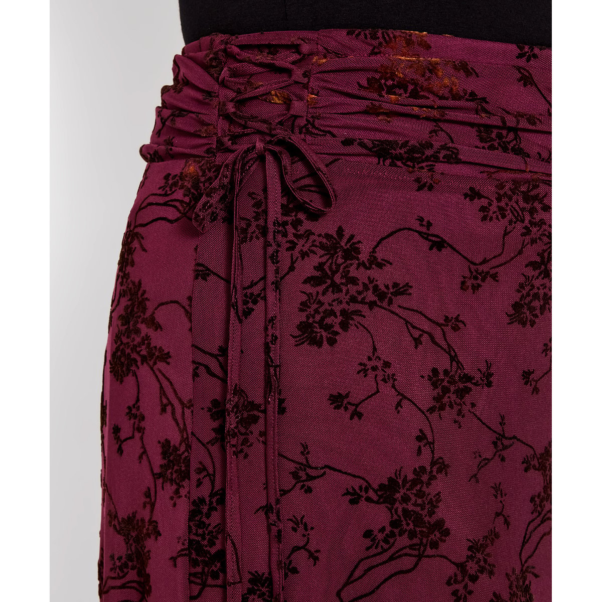 Jupe Asymétrique Floquée Fleurie à Détail Lacé rouge, JOE BROWNS