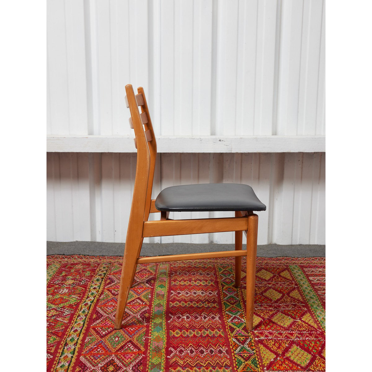 Lot de 6 chaises scandinaves Alma N°1728 - Bon état bois clair, DEBONGOUT