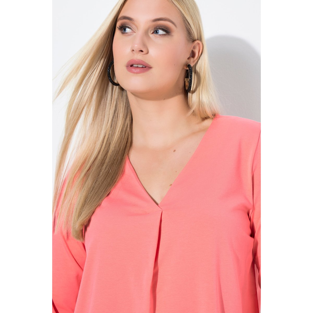 Blouse décolleté en V avec pli fantaisie corail, ULLA POPKEN