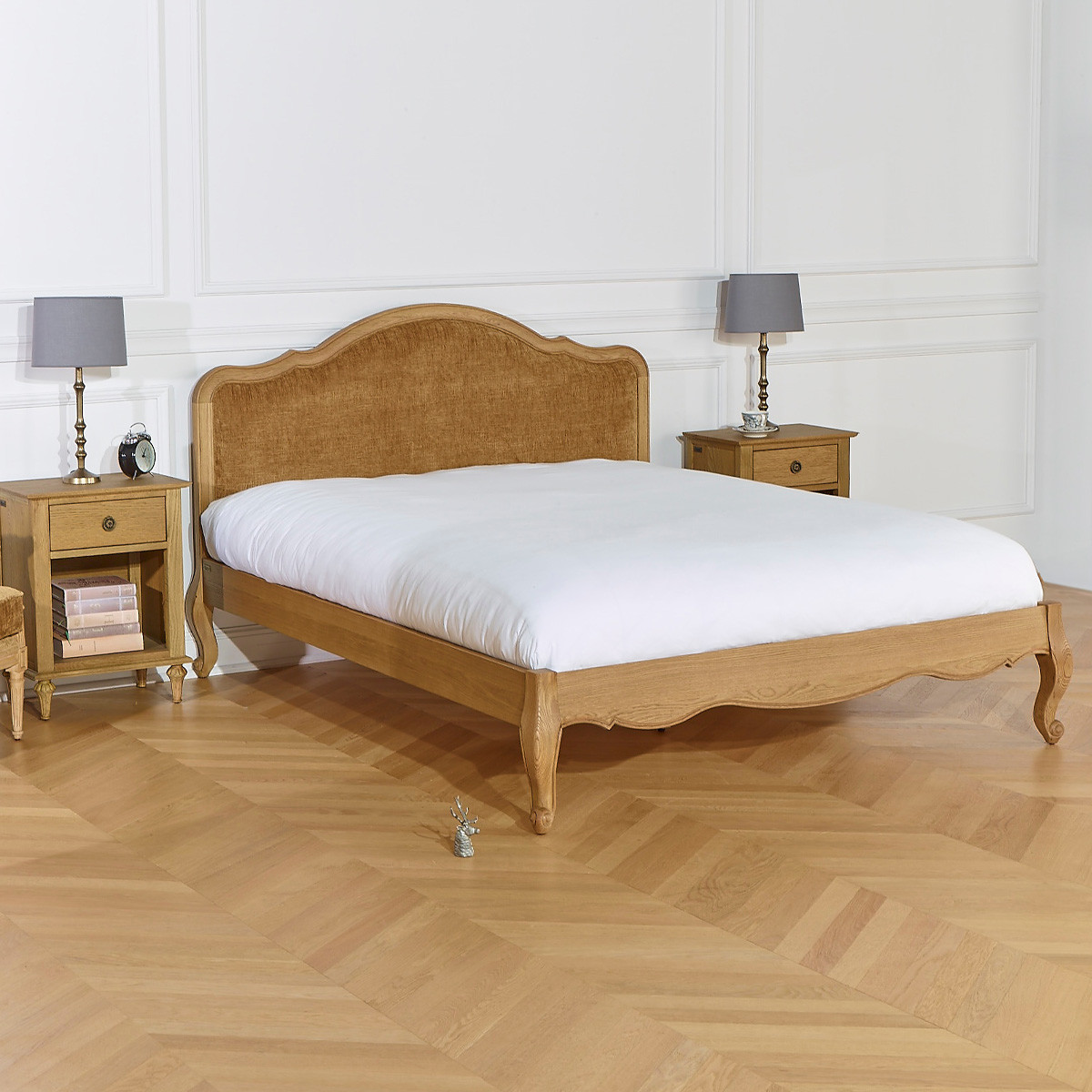 Lit deux places 160 x 200 en chêne, style shabby chic HENRY wild cognac, ROBIN DES BOIS