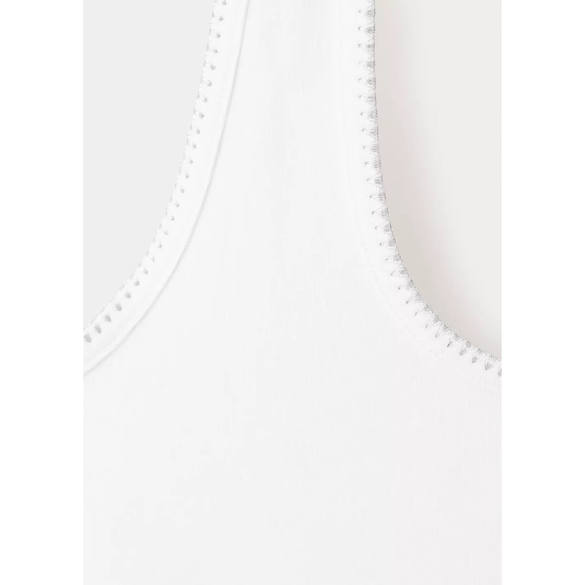 Top dos-nu avec détails brodés blanc cassé, MANGO TEEN