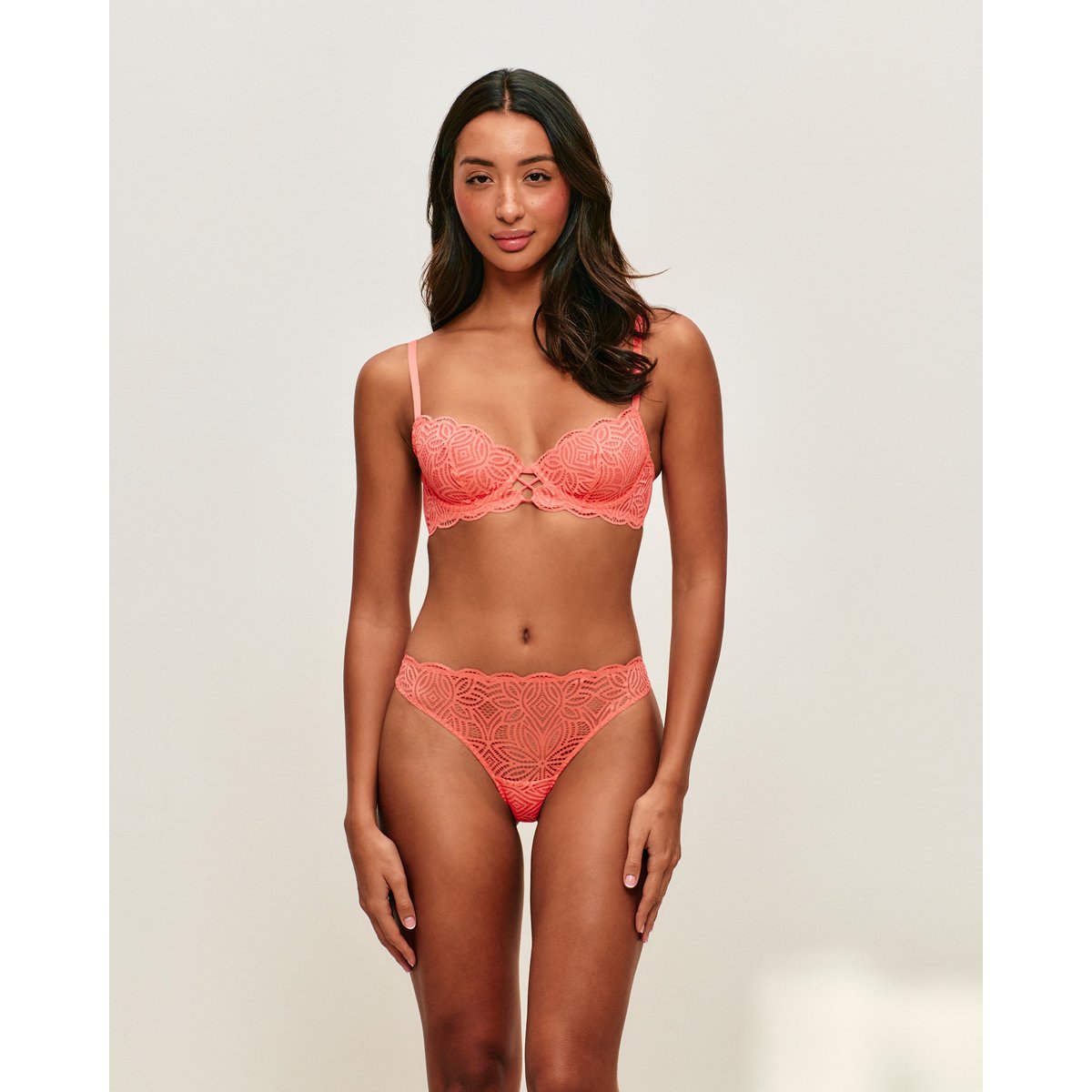 Soutien-gorge corbeille en dentelle DAILIZ corail, UNDIZ