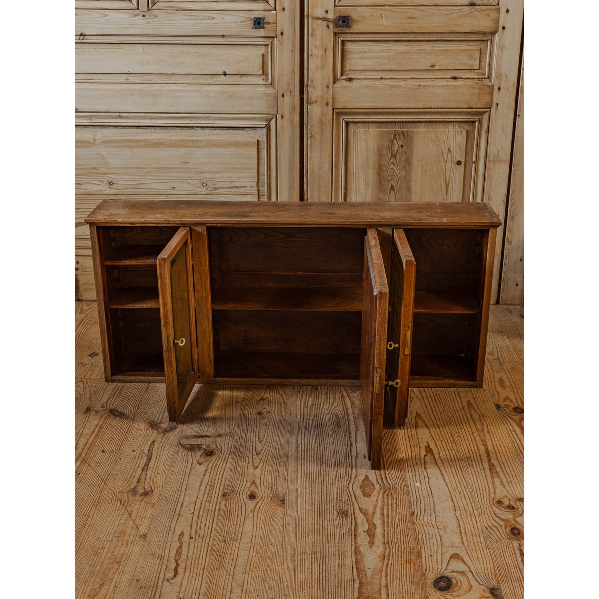 Petite vitrine en bois et verre biseauté Victoria N°1254 - Bon état bois foncé, DEBONGOUT