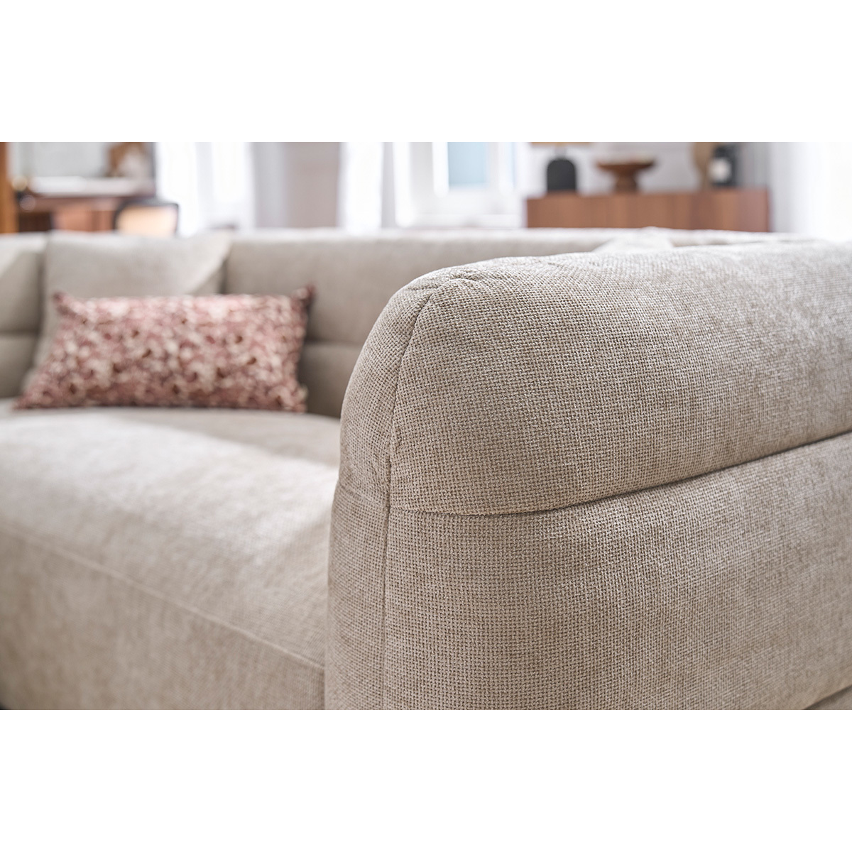 Canapé 3 places et repose pieds en tissu effet velours texturé beige JOYA beige, MILIBOO