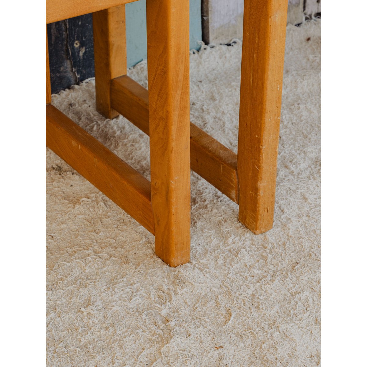 Lot de 4 chaises en bois et paille Claude N°1388 - Bon état bois clair, DEBONGOUT