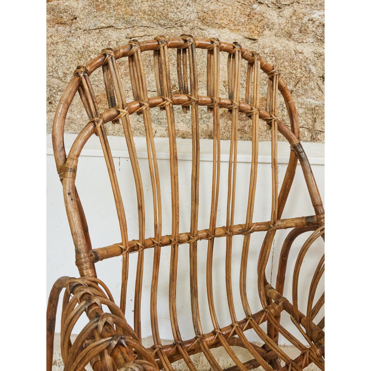Fauteuil en rotin Ernest N°1034 - Bon état bois foncé, DEBONGOUT