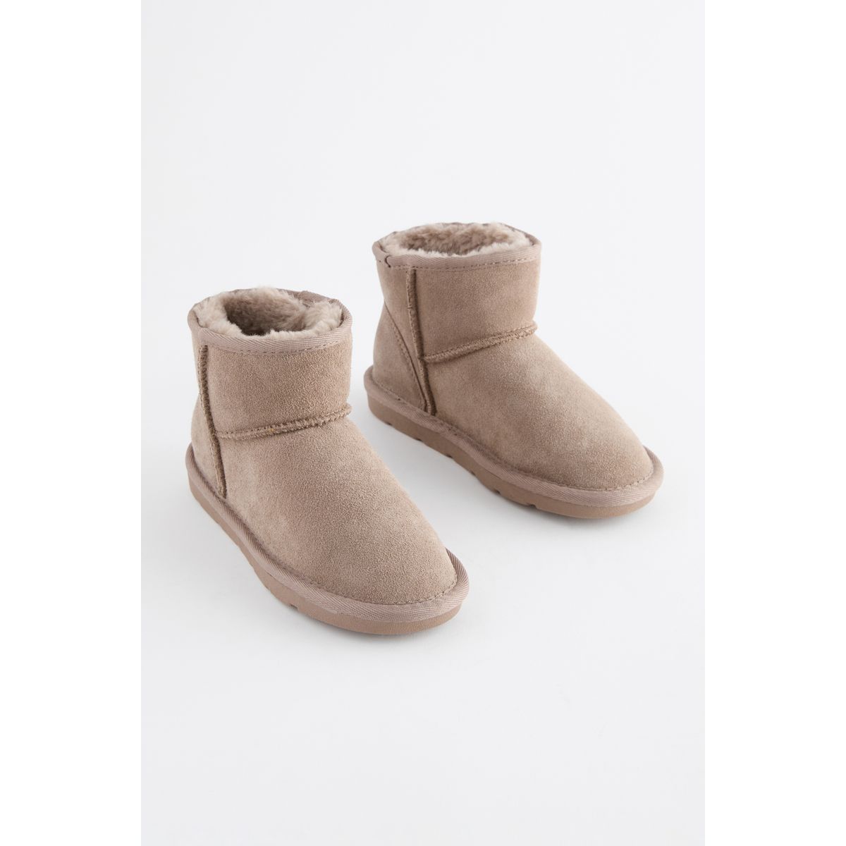 Bottes à enfiler coupe classique gris neutre, NEXT
