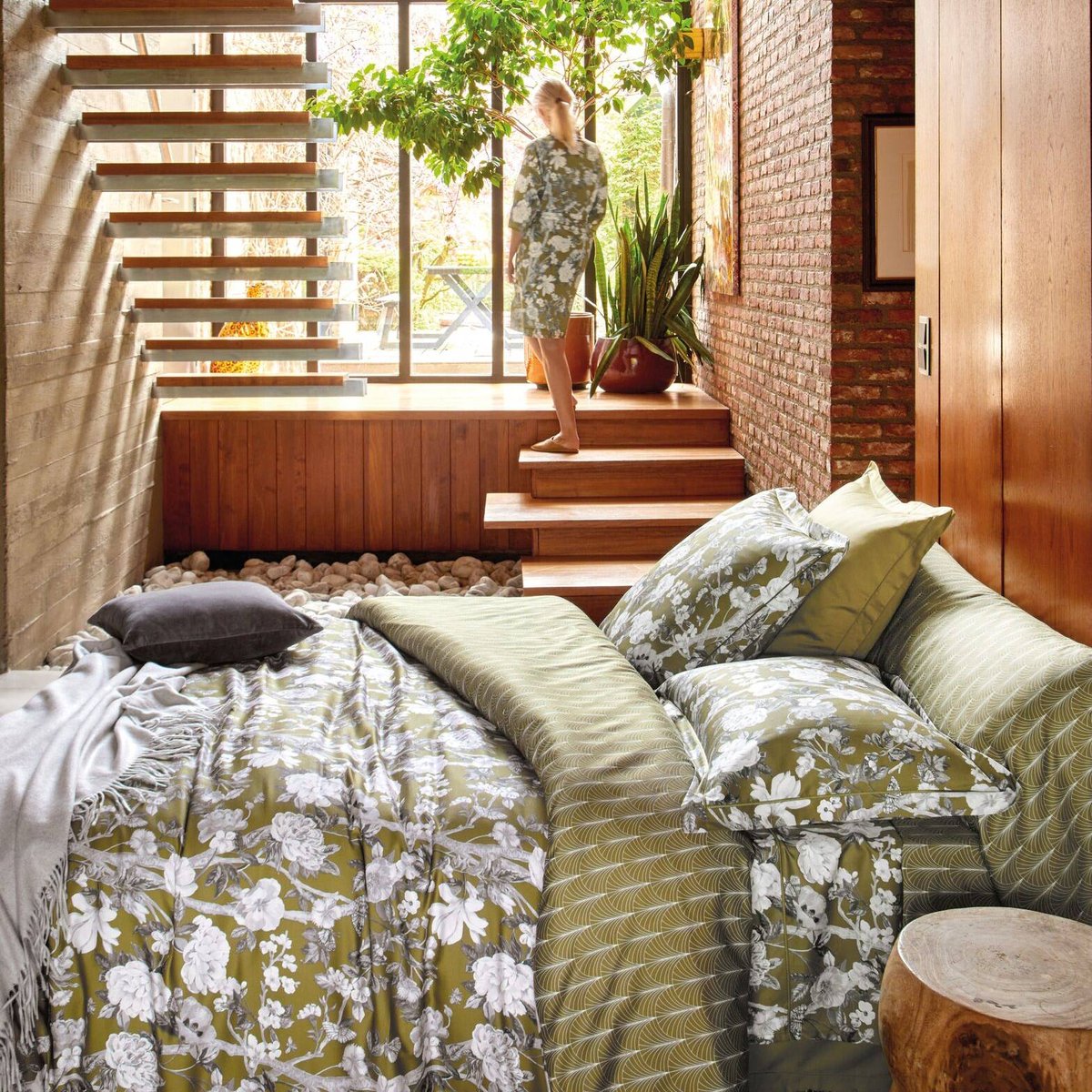 Drap satin - IMPERIAL olive, BLANC DES VOSGES
