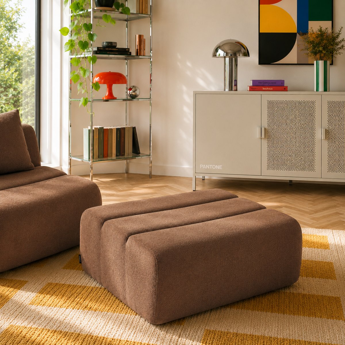 Pouf 1 place en tissu marron, PANTONE