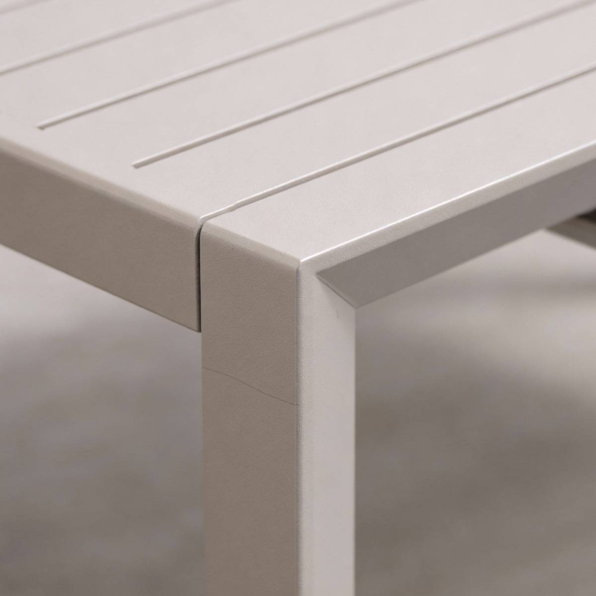 Table de jardin en aluminium KAÏA marron, MADE IN MEUBLES