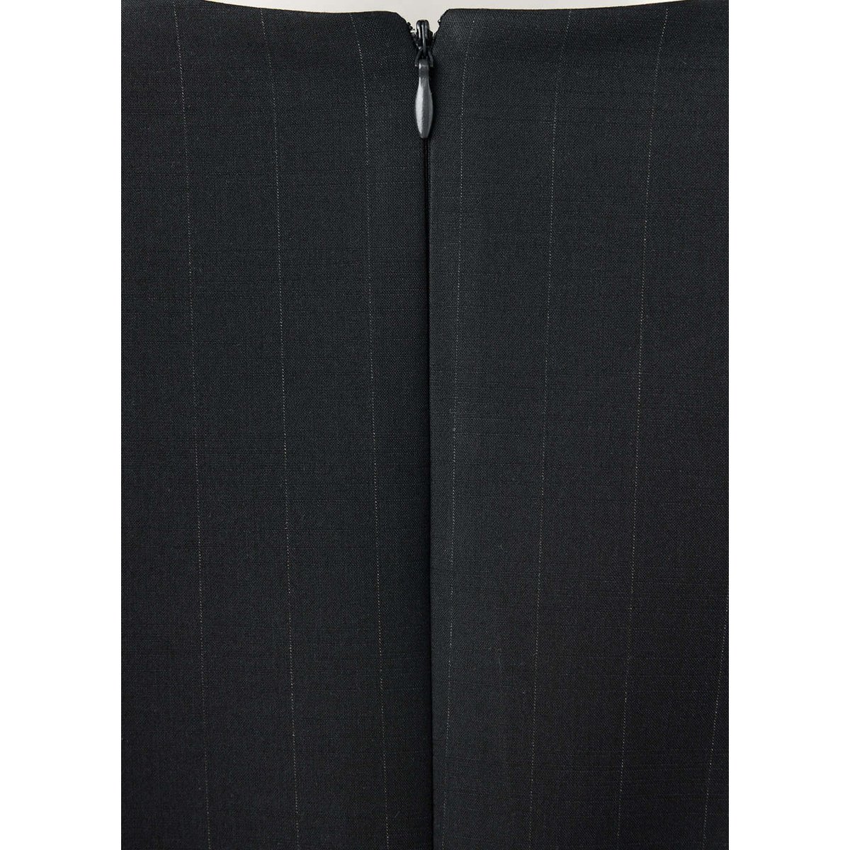Combinaison assortie avec ceinture à perles noir, MANGO