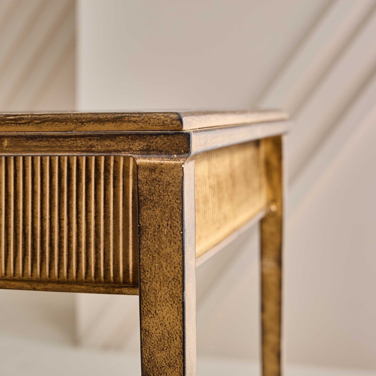 Console avec bandeau mouluré L120 cm - ANTOINETTE doré, SIGNATURE