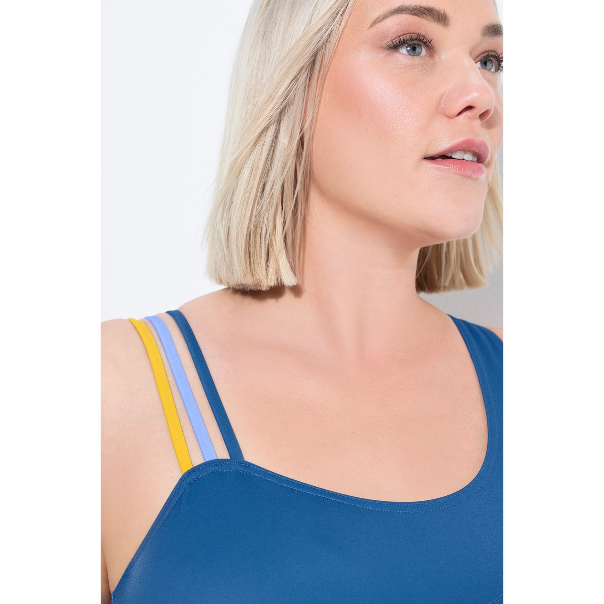 Maillot de bain esprit « colour block ». bleu capitaine, ULLA POPKEN