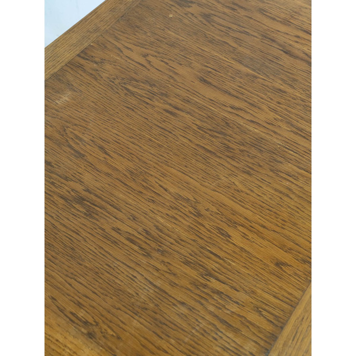 Table à manger en bois Karla N°1047 - Bon état bois foncé, DEBONGOUT