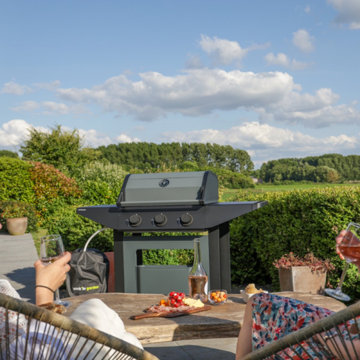 Barbecue Gaz, BURN noir, COOK IN GARDEN