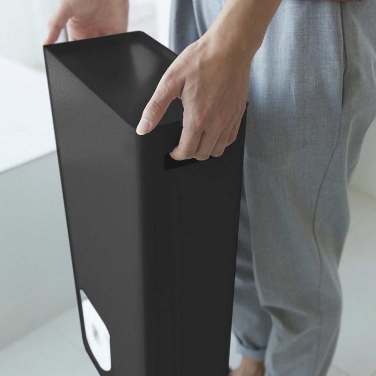 Réserve rangement design papier WC TOWER noir, YAMAZAKI
