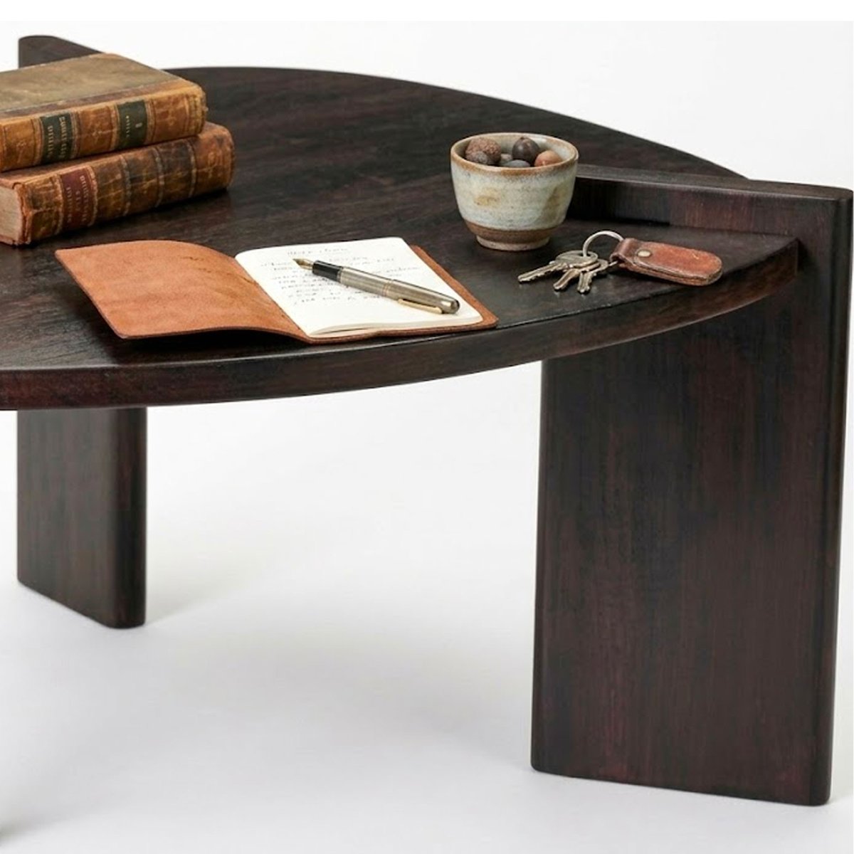 Table basse ovale design en bois de manguier 62.5x50.5x31cm beige, WADIGA