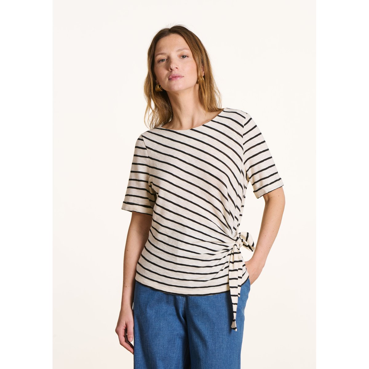 T-shirt à rayures manches courtes en coton ecru/marine, LA FEE MARABOUTEE