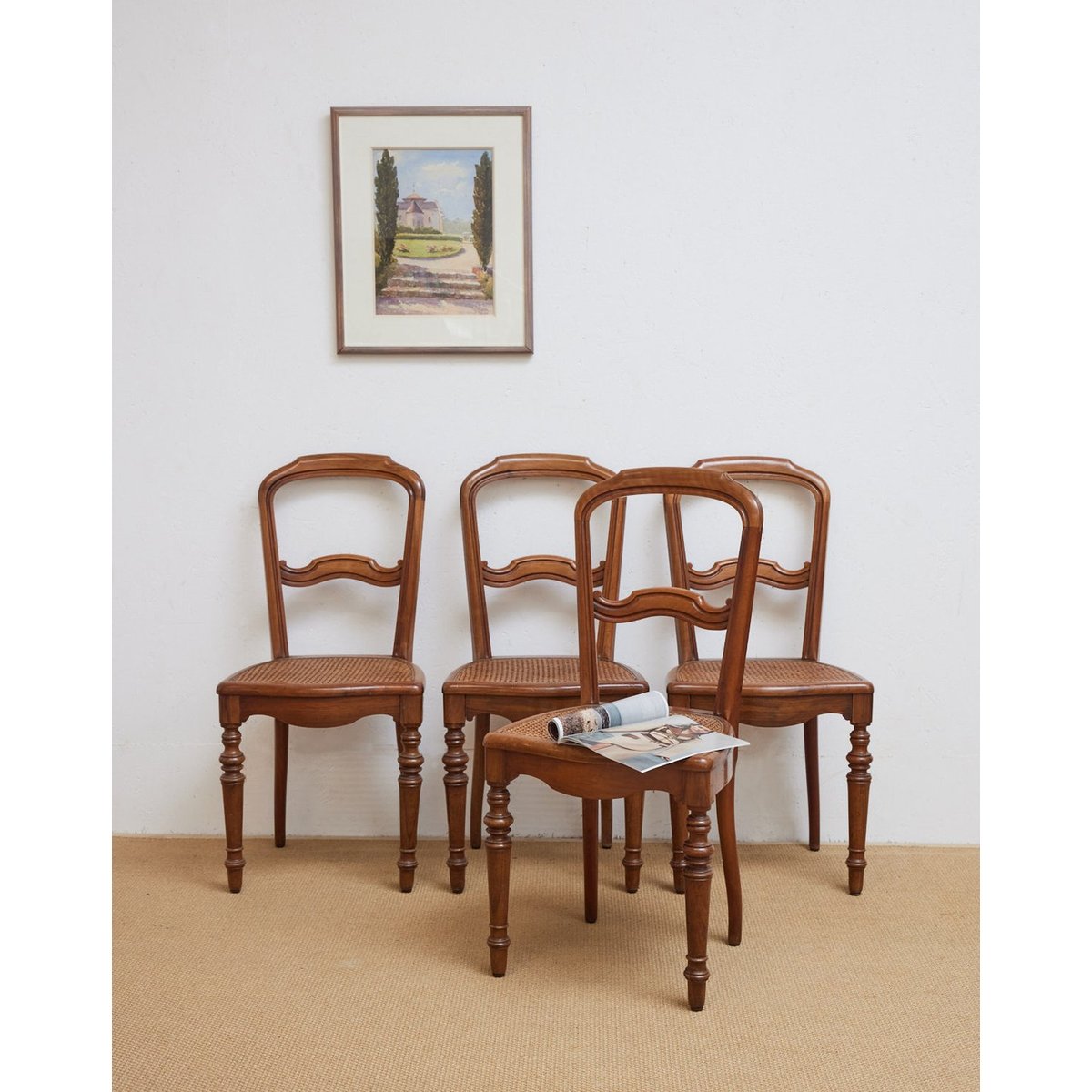 Lot de 4 chaises cannage Claude N°1468 - Bon état bois clair, DEBONGOUT