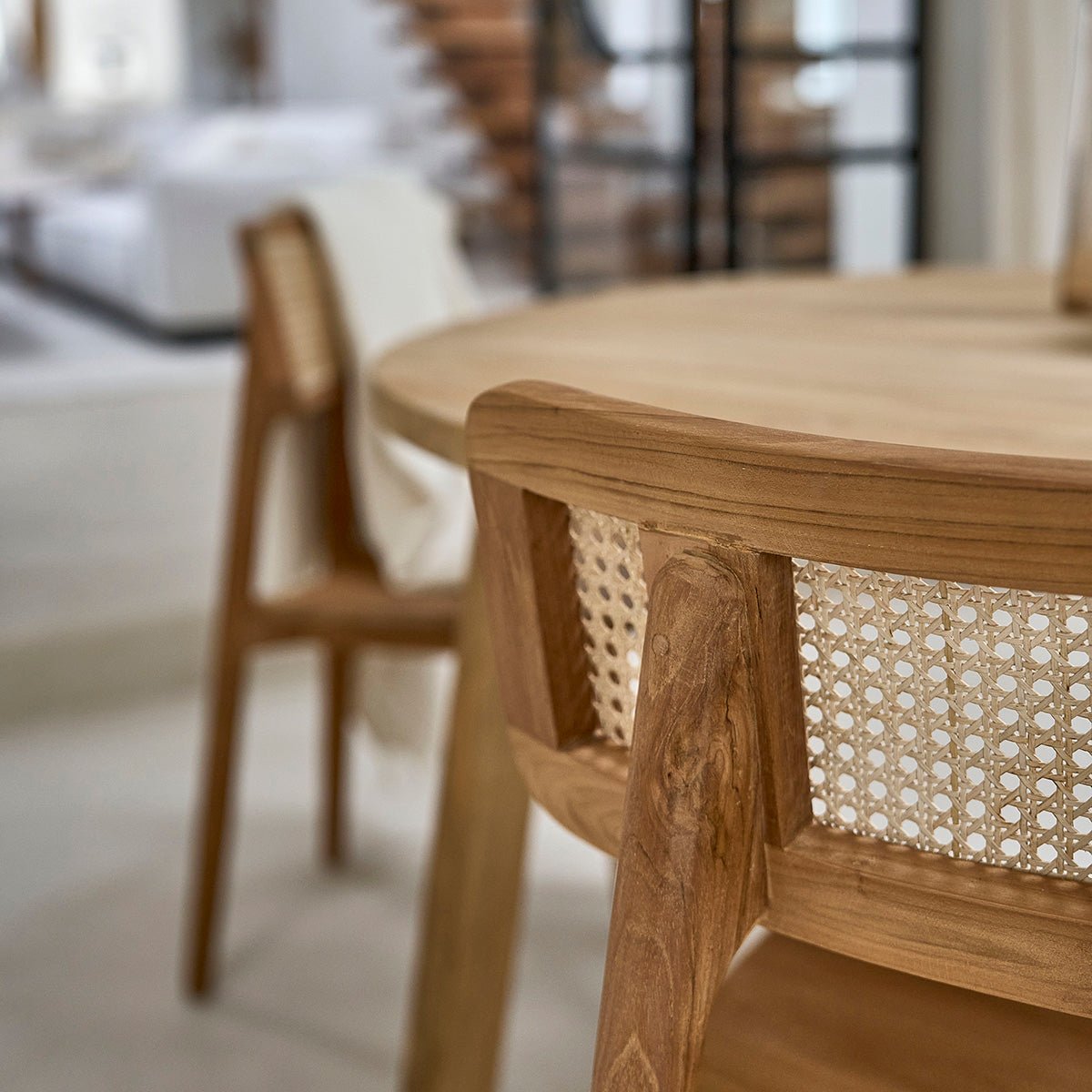 Chaise en teck massif et cannage SIXTINE naturel, BERAH GETAH