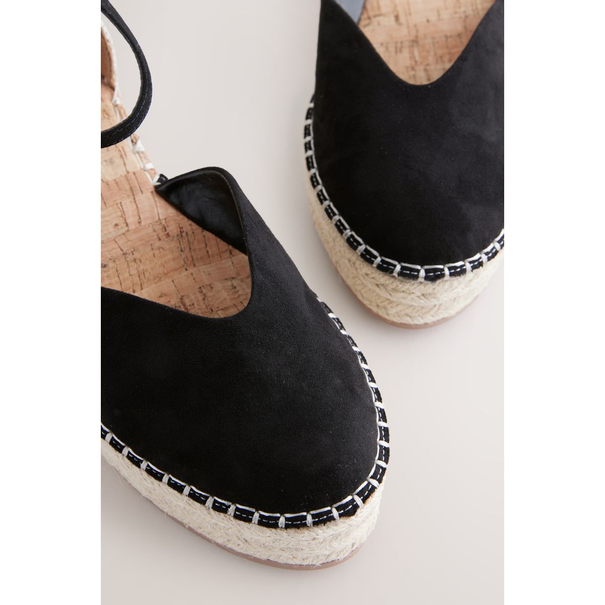 Espadrilles compensées fermées noir, NEXT