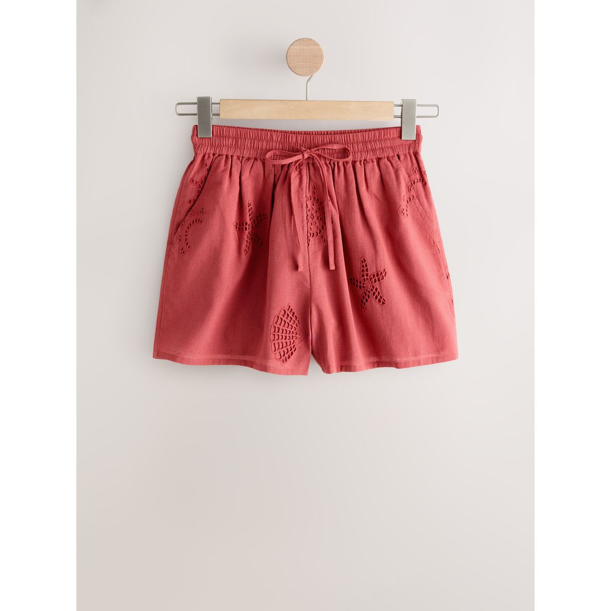 Mini short brodé et ajouré rose corail, NEXT