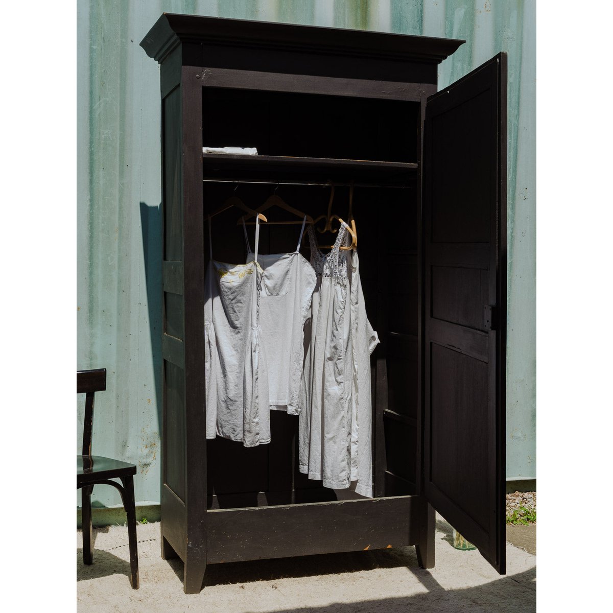Bonnetière en bois noir Blandine N°433 - Bon état noir, DEBONGOUT