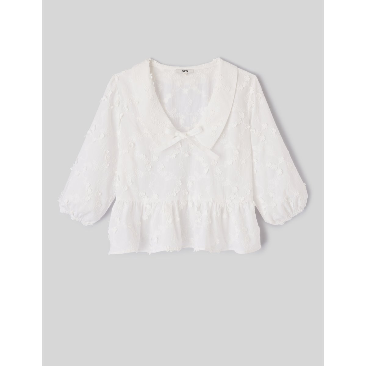 Blouse à nouer en broderies 3d blanc écru, BZB