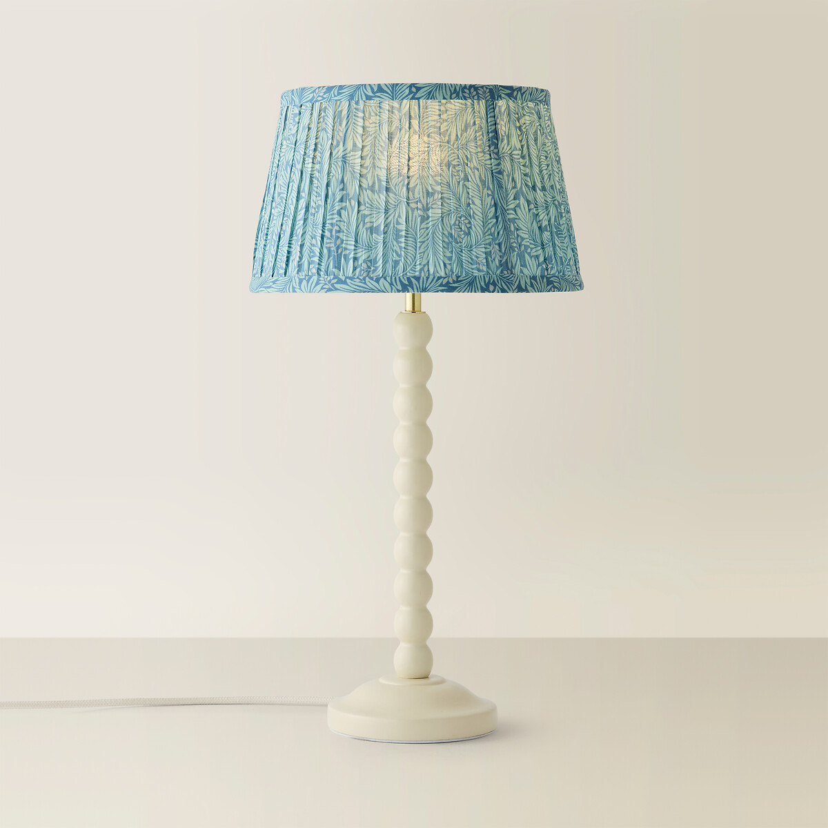 Bobbie Painted Cream Bobbin Table Lamp with Leaf Pleated Shade blue, SO'HOME