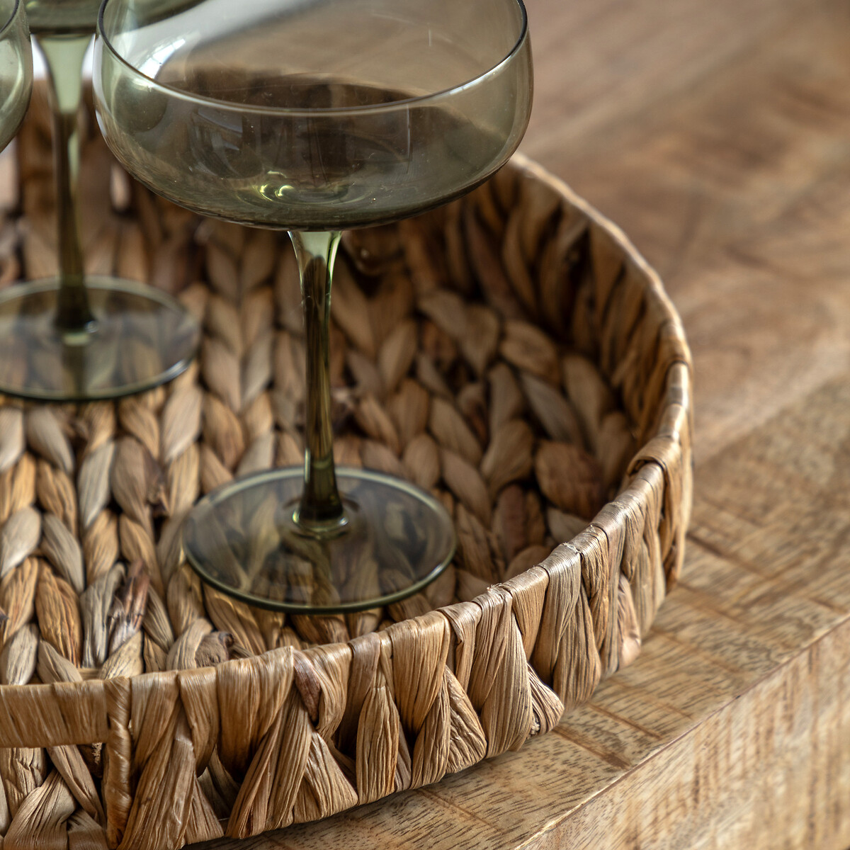 Set of 2 Wye Woven Round Trays in Natural brown , ÉDITÉ