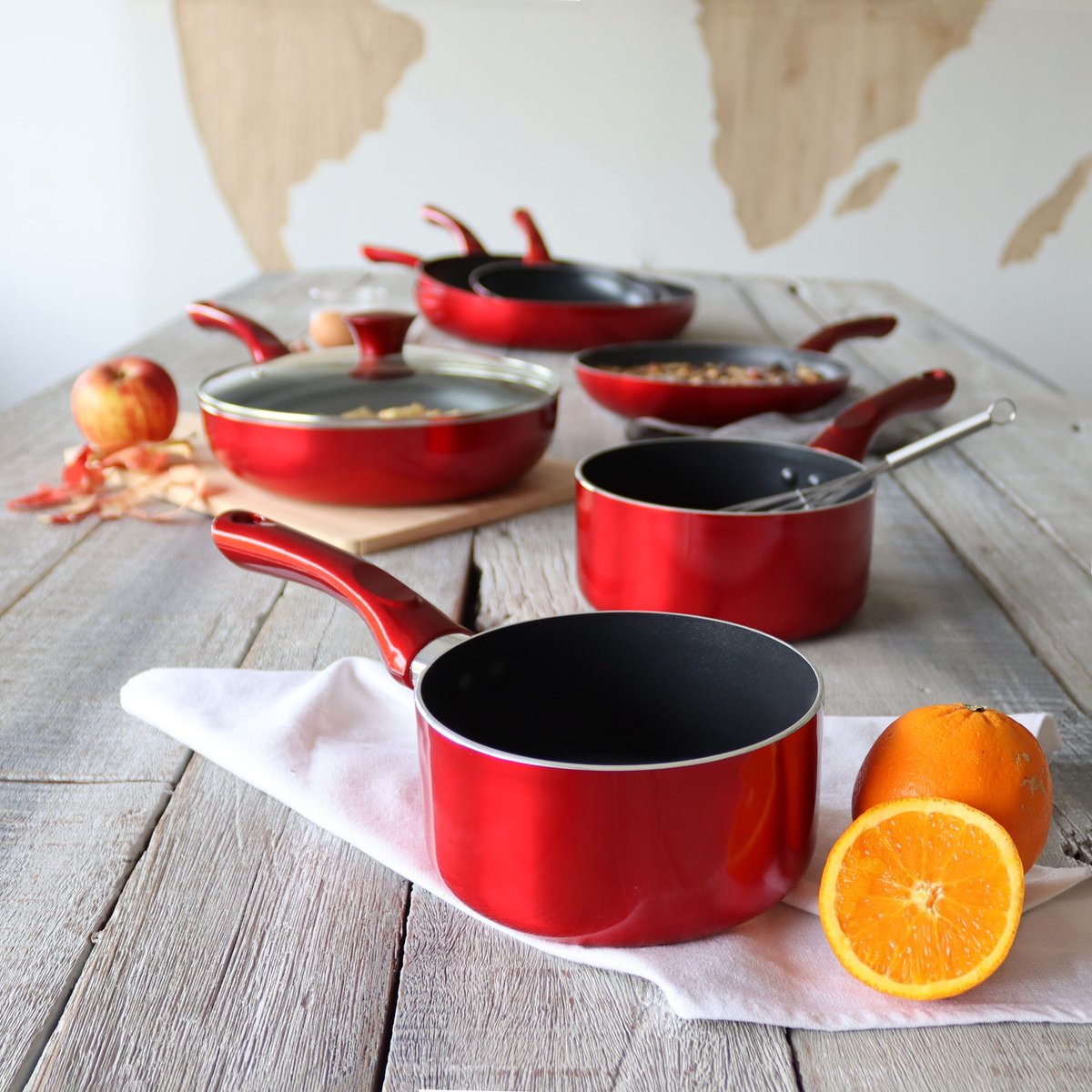 Batterie de cuisine 12 pièces en aluminium, CERISE rouge, MENASTYL