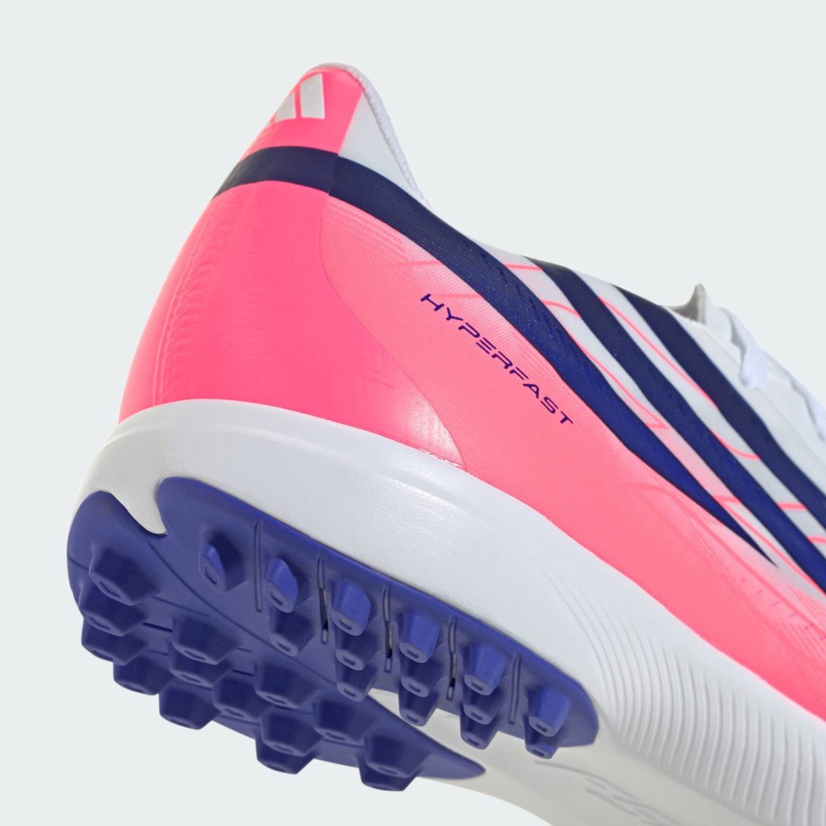 Chaussure De Football F50 Hyperfast League Turf Chaussure De Football F50 Hyperfast League Turf cloud white / solar purple / solar turbo, adidas Performance