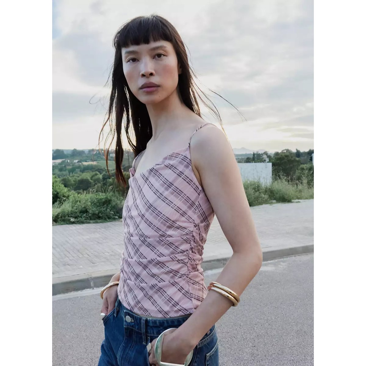 Top drapé à carreaux rose, MANGO