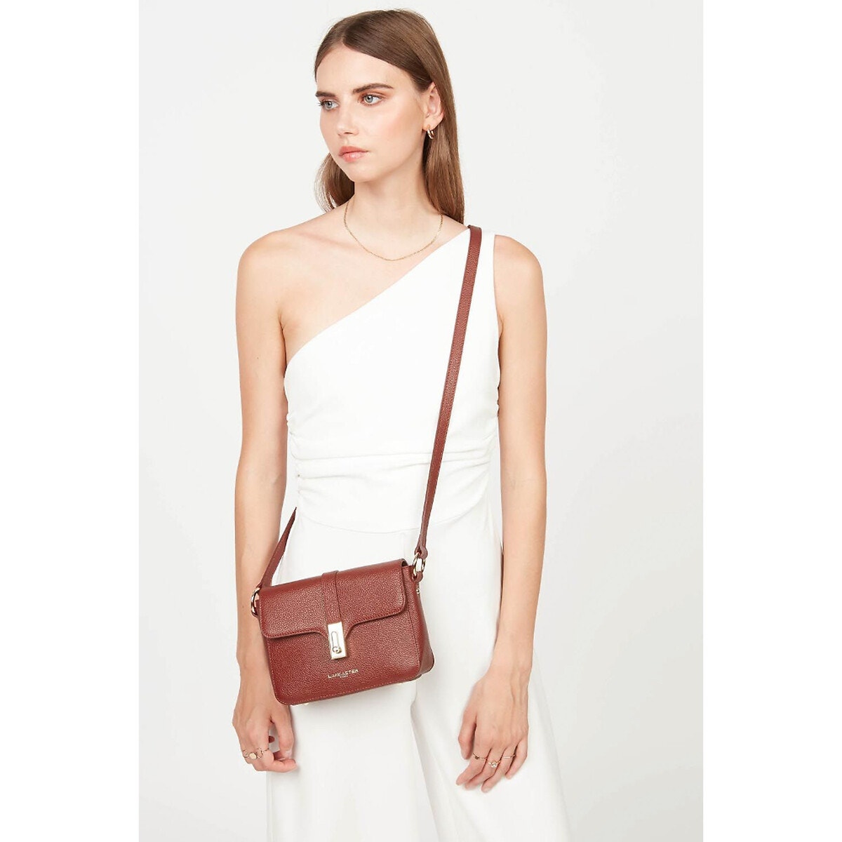 Sac À Bandoulière En Cuir Grainé Milano rouge carmin, LANCASTER