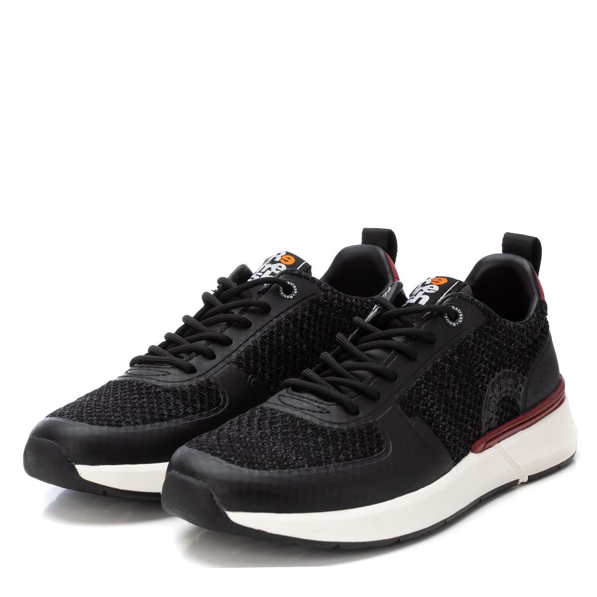Baskets Plaine Décontractée Lacets noir, REFRESH