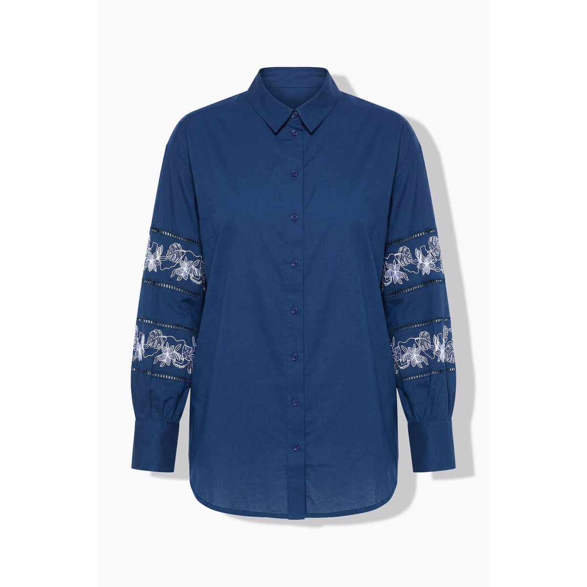 Chemisier rayé oversize, dentelle aux manches bleu foncé, STUDIO UNTOLD