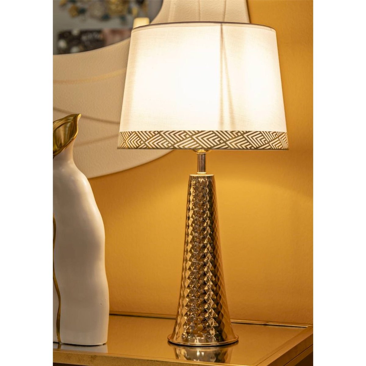 Lampe à poser en fer abat-jour tissu GLAM doré et blanc, RECOLLECTION